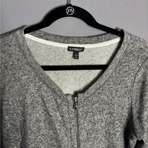 Express Gray Zipper Front Peplum Sweater Size Medium - Picture 4 of 7